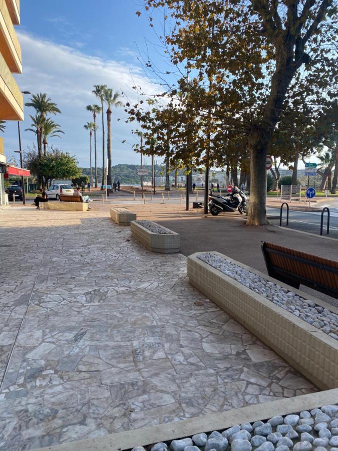 Beach-Studio อองทีบส์ ภายนอก รูปภาพ